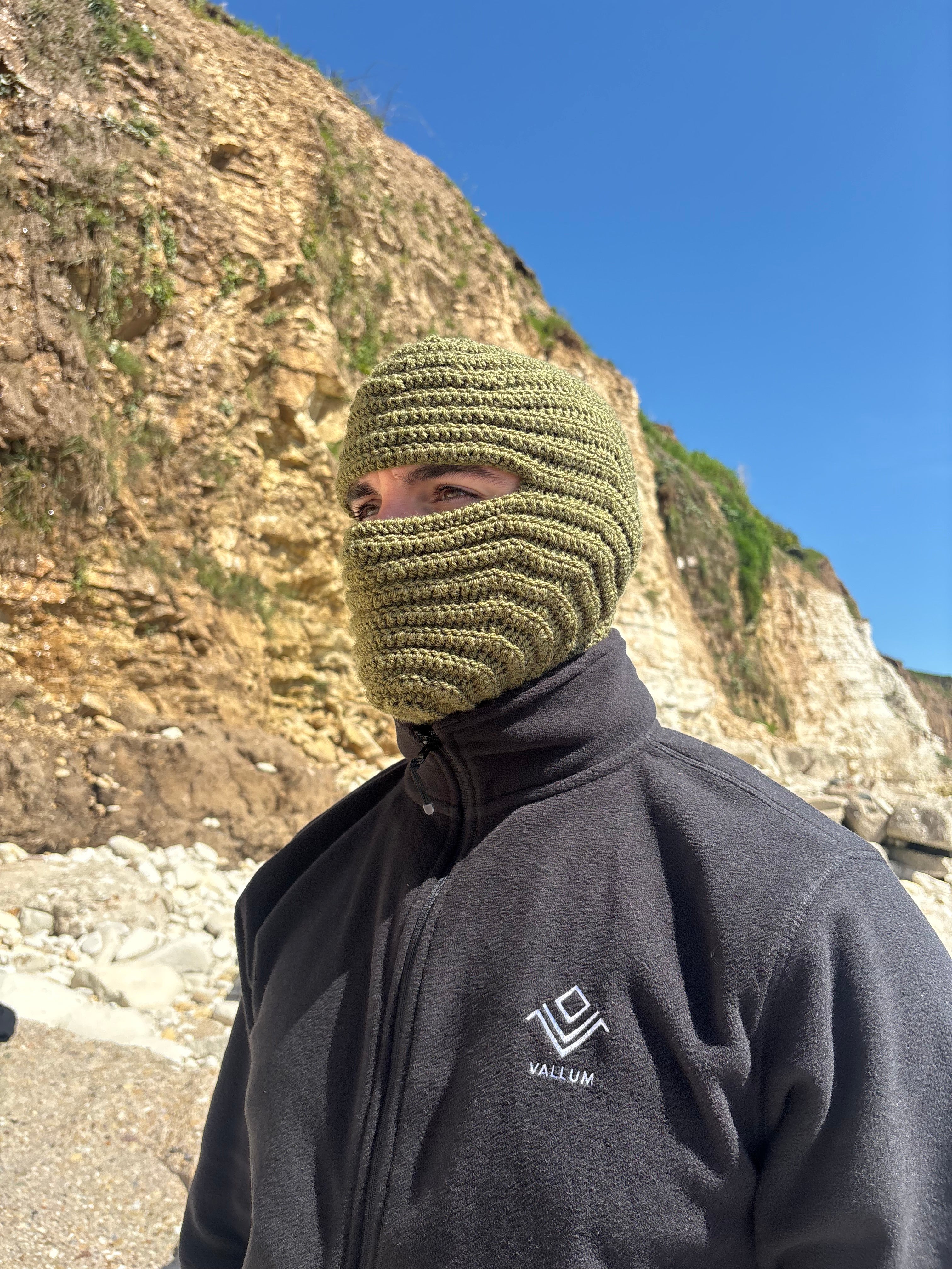 Lana I Balaclava